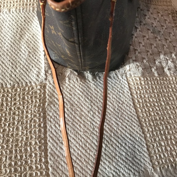 Louis Vuitton Neverfull MM - Picture 3 of 8